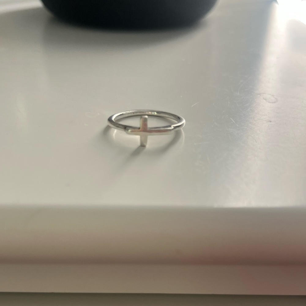 James Avery Horizon Cross Ring Sterling Silver size 6/7